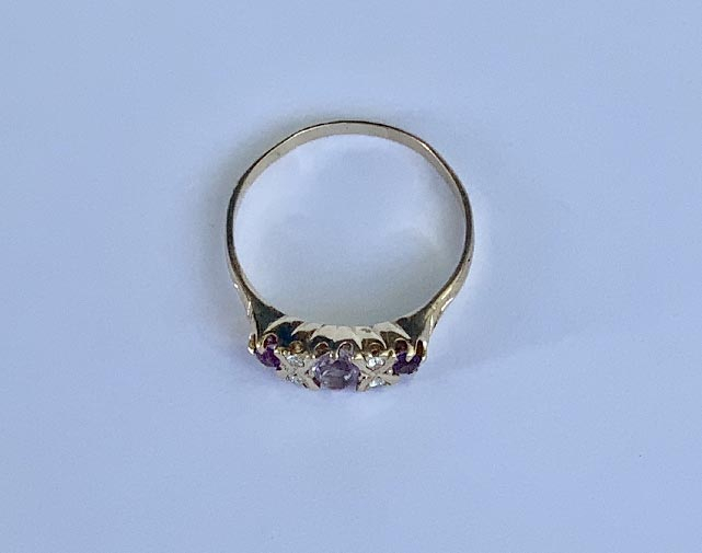 9ct Gold Amethyst and Diamond ring Valued $1150
